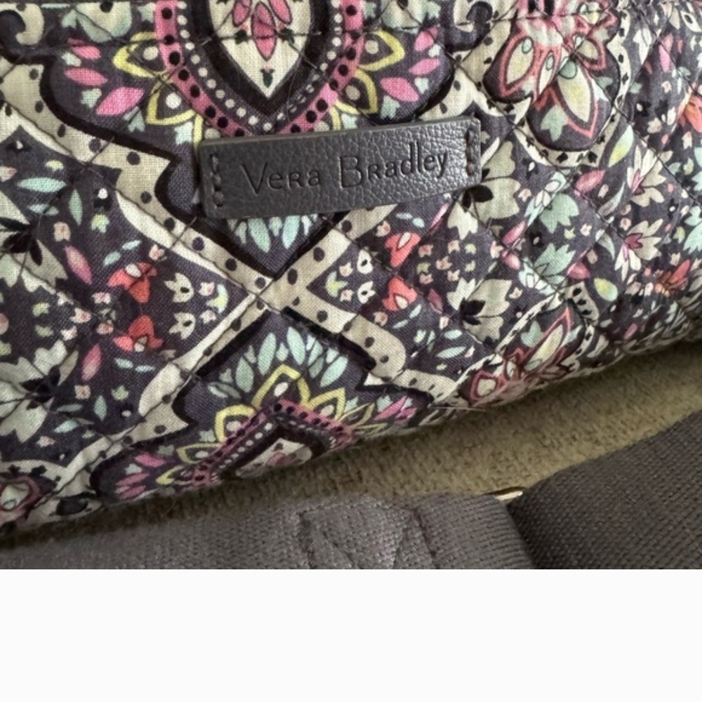 Vera Bradley Large Duffle Bag- GRAY & Pink & Blue & Black & White - Picture 2 of 6